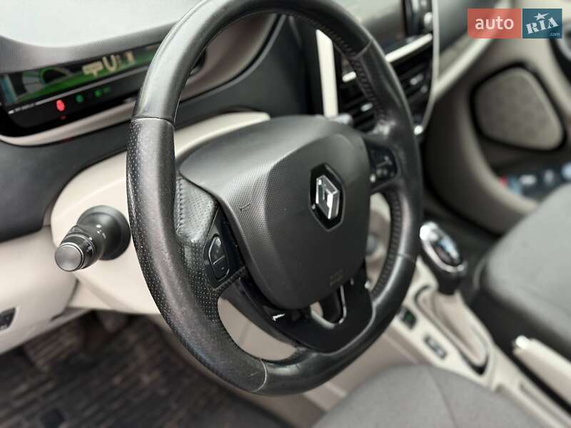 Хэтчбек Renault Zoe 2016 в Ровно фото 13 Хэтчбек Renault Zoe 2016 в Ровно