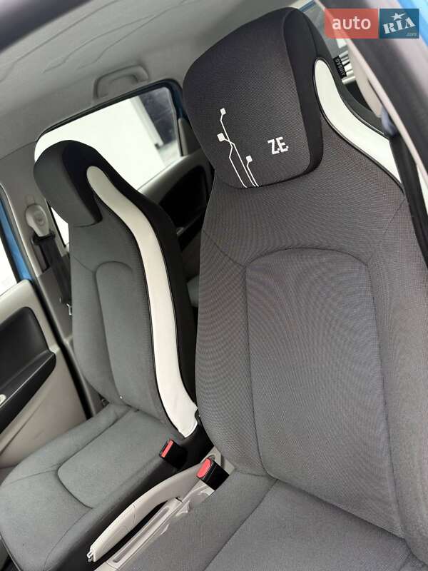 Хэтчбек Renault Zoe 2016 в Ровно фото 24 Хэтчбек Renault Zoe 2016 в Ровно