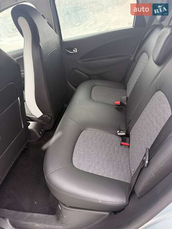 Хэтчбек Renault Zoe 2021 в Самборе фото 11 Хэтчбек Renault Zoe 2021 в Самборе