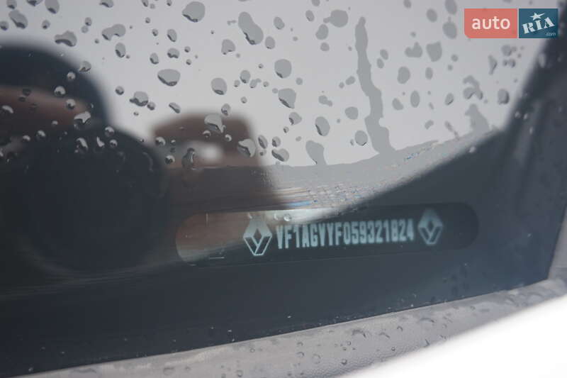 Хэтчбек Renault Zoe 2018 в Самборе