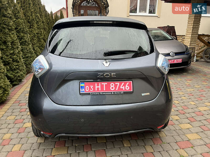 Хэтчбек Renault Zoe 2017 в Львове