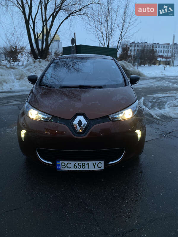 Хетчбек Renault Zoe 2015 в Львові фото 3 Хетчбек Renault Zoe 2015 в Львові