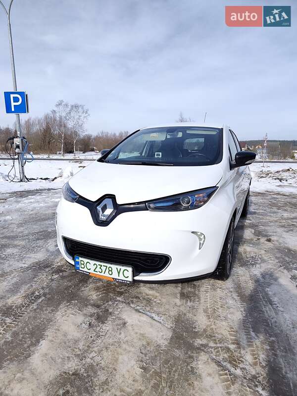 Хэтчбек Renault Zoe 2016 в Львове