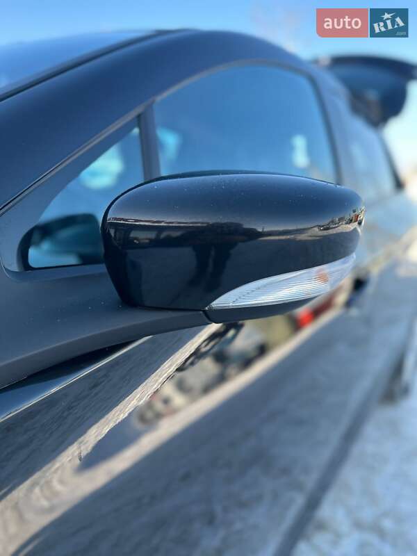 Хетчбек Renault Zoe 2014 в Білогородці фото 7 Хетчбек Renault Zoe 2014 в Білогородці