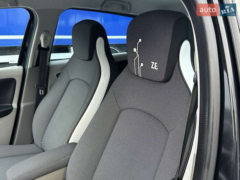 Хэтчбек Renault Zoe 2014 в Ровно фото 52 Хэтчбек Renault Zoe 2014 в Ровно