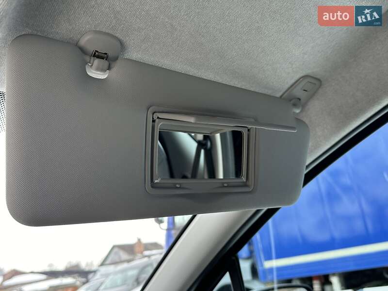 Хэтчбек Renault Zoe 2014 в Ровно фото 74 Хэтчбек Renault Zoe 2014 в Ровно