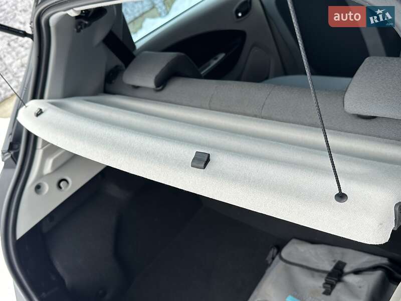 Хэтчбек Renault Zoe 2014 в Ровно фото 111 Хэтчбек Renault Zoe 2014 в Ровно