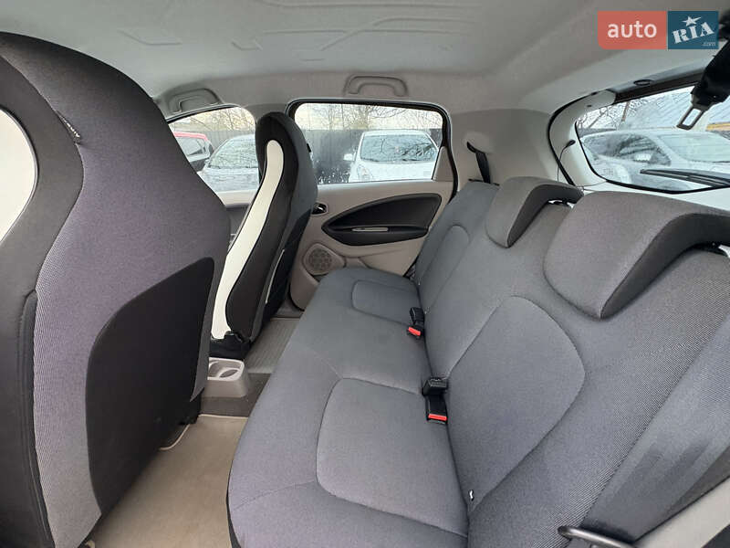 Хэтчбек Renault Zoe 2015 в Луцке фото 18 Хэтчбек Renault Zoe 2015 в Луцке