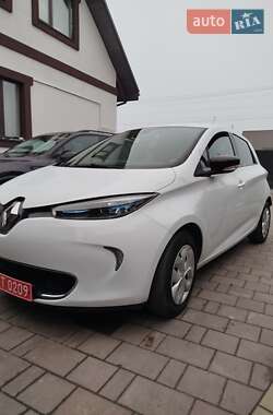 Хэтчбек Renault Zoe 2016 в Дубно