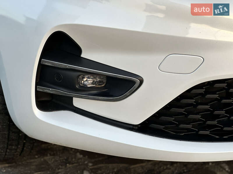 Хетчбек Renault Zoe 2021 в Рівному фото 23 Хетчбек Renault Zoe 2021 в Рівному