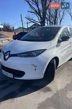 Хетчбек Renault Zoe 2016 в Києві