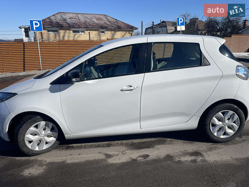 Хэтчбек Renault Zoe 2016 в Киеве