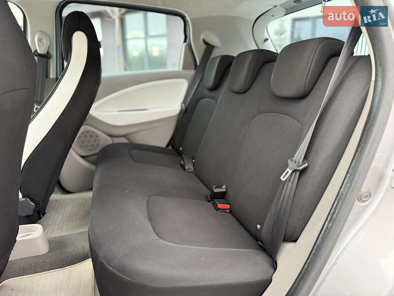 Хэтчбек Renault Zoe 2016 в Городке фото 9 Хэтчбек Renault Zoe 2016 в Городке