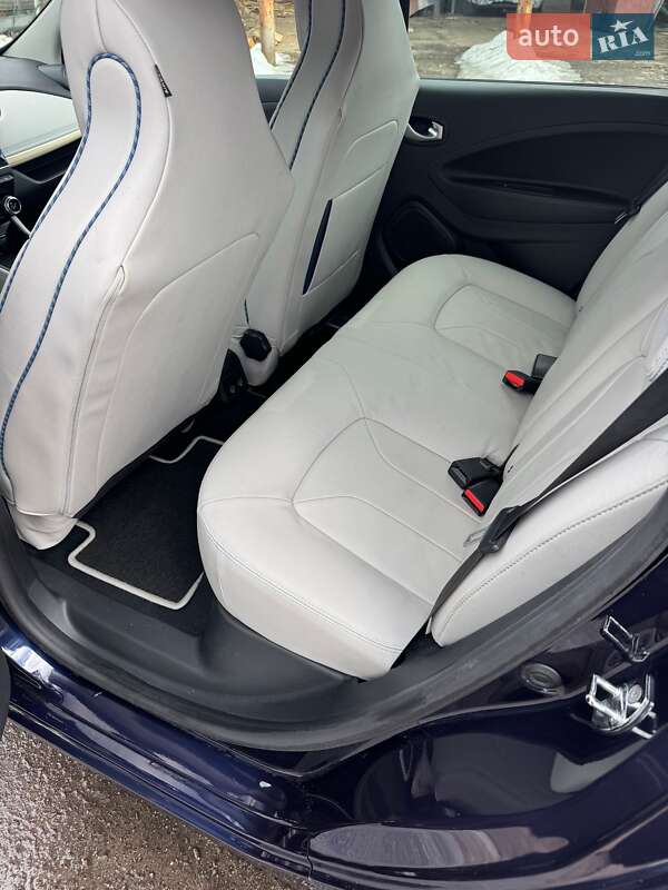 Хэтчбек Renault Zoe 2022 в Житомире