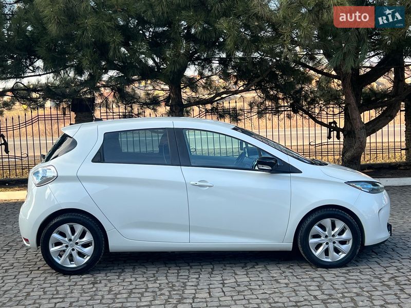 Хетчбек Renault Zoe 2014 в Рівному