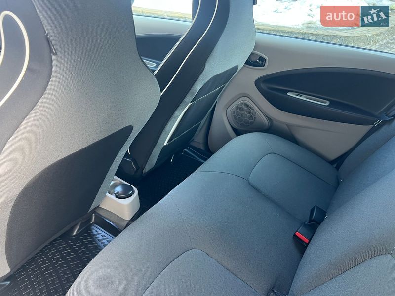 Хетчбек Renault Zoe 2014 в Рівному