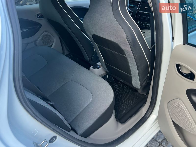 Хетчбек Renault Zoe 2014 в Рівному