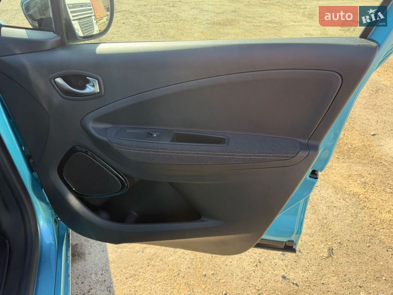 Хэтчбек Renault Zoe 2023 в Тернополе