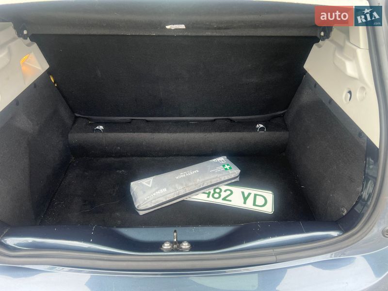 Хэтчбек Renault Zoe 2017 в Золочеве