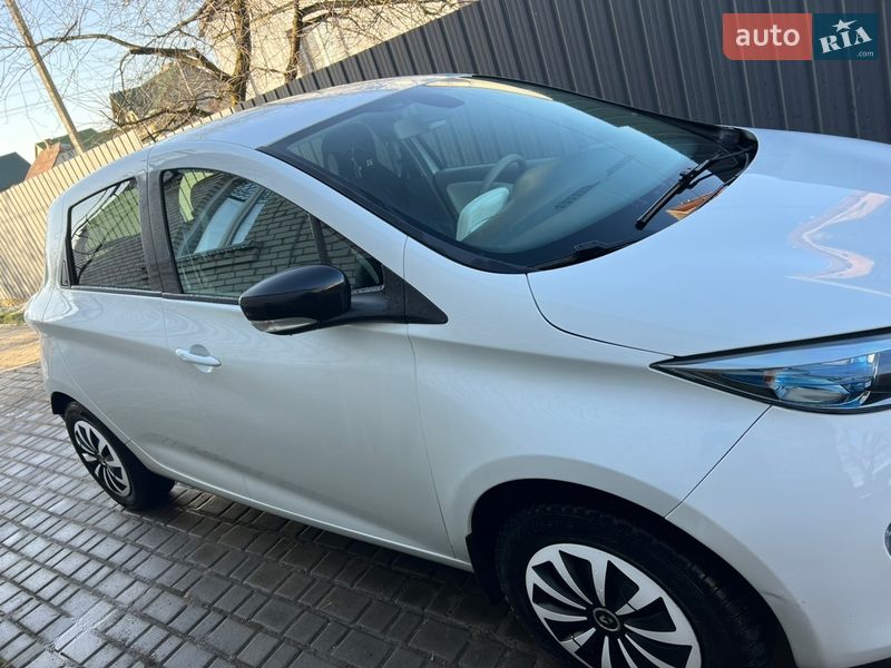 Хэтчбек Renault Zoe 2016 в Рожище