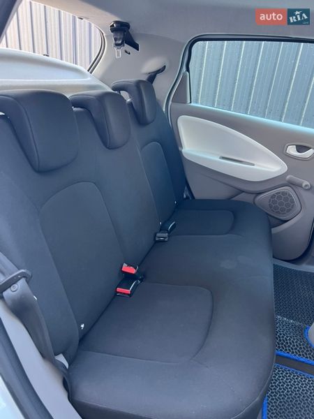 Хэтчбек Renault Zoe 2016 в Рожище