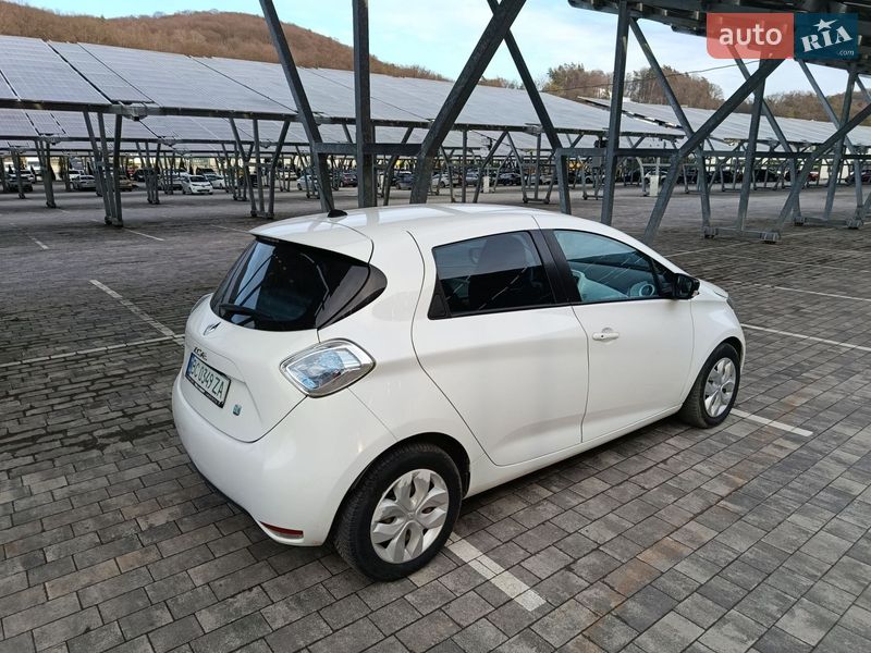 Хэтчбек Renault Zoe 2013 в Львове