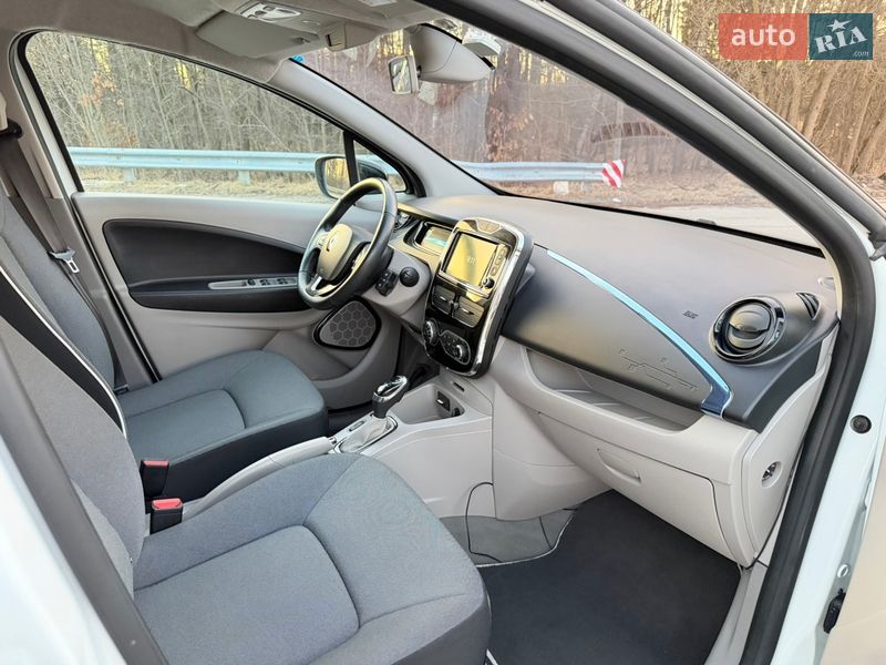Хэтчбек Renault Zoe 2014 в Радивилове