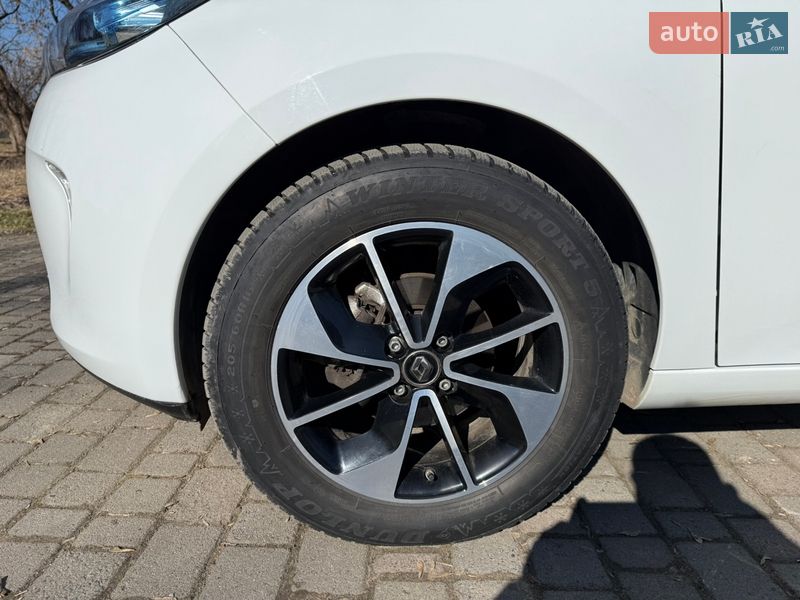 Хэтчбек Renault Zoe 2018 в Львове