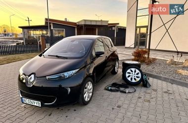 Хэтчбек Renault Zoe 2015 в Луцке