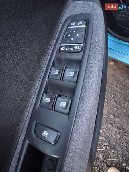 Хэтчбек Renault Zoe 2022 в Полтаве