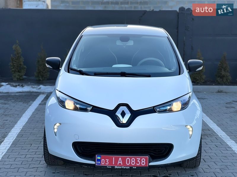 Хэтчбек Renault Zoe 2018 в Дубно