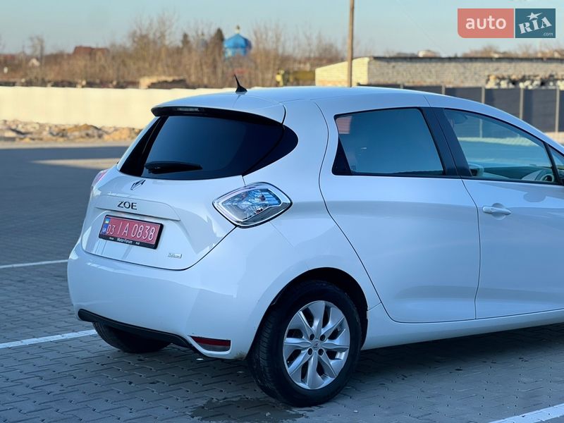 Хэтчбек Renault Zoe 2018 в Дубно