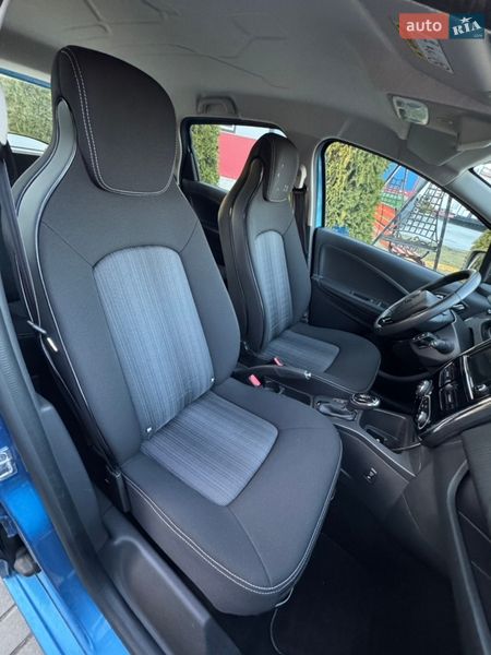 Хэтчбек Renault Zoe 2017 в Городке