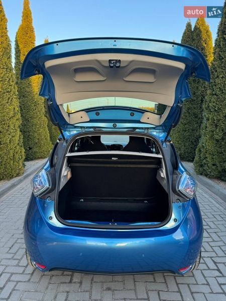 Хэтчбек Renault Zoe 2017 в Городке