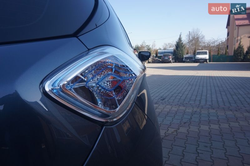 Хэтчбек Renault Zoe 2018 в Самборе