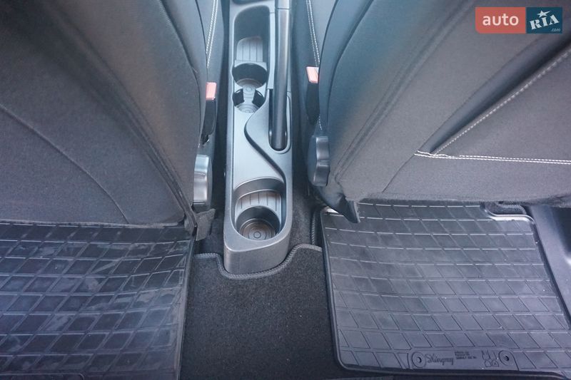 Хэтчбек Renault Zoe 2018 в Самборе