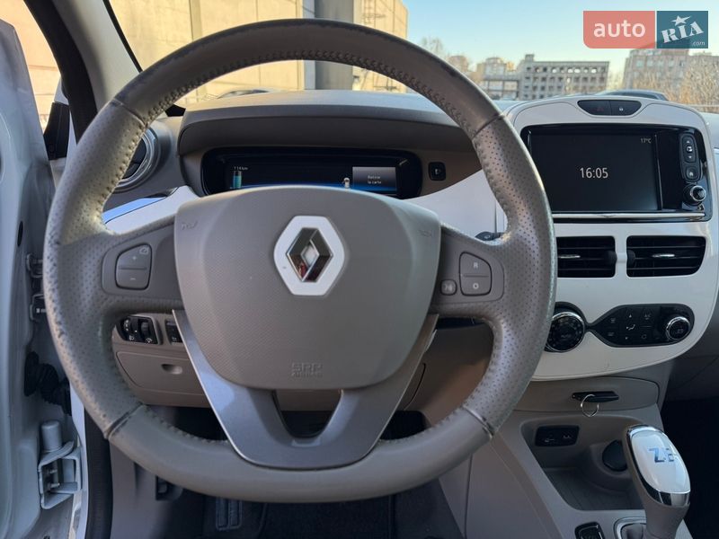 Хэтчбек Renault Zoe 2017 в Киеве