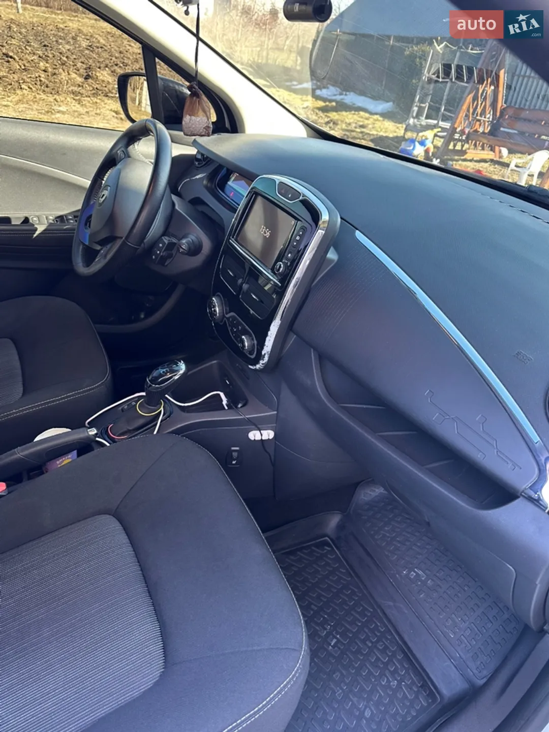 2017 Renault ZOE - мініатюра 11