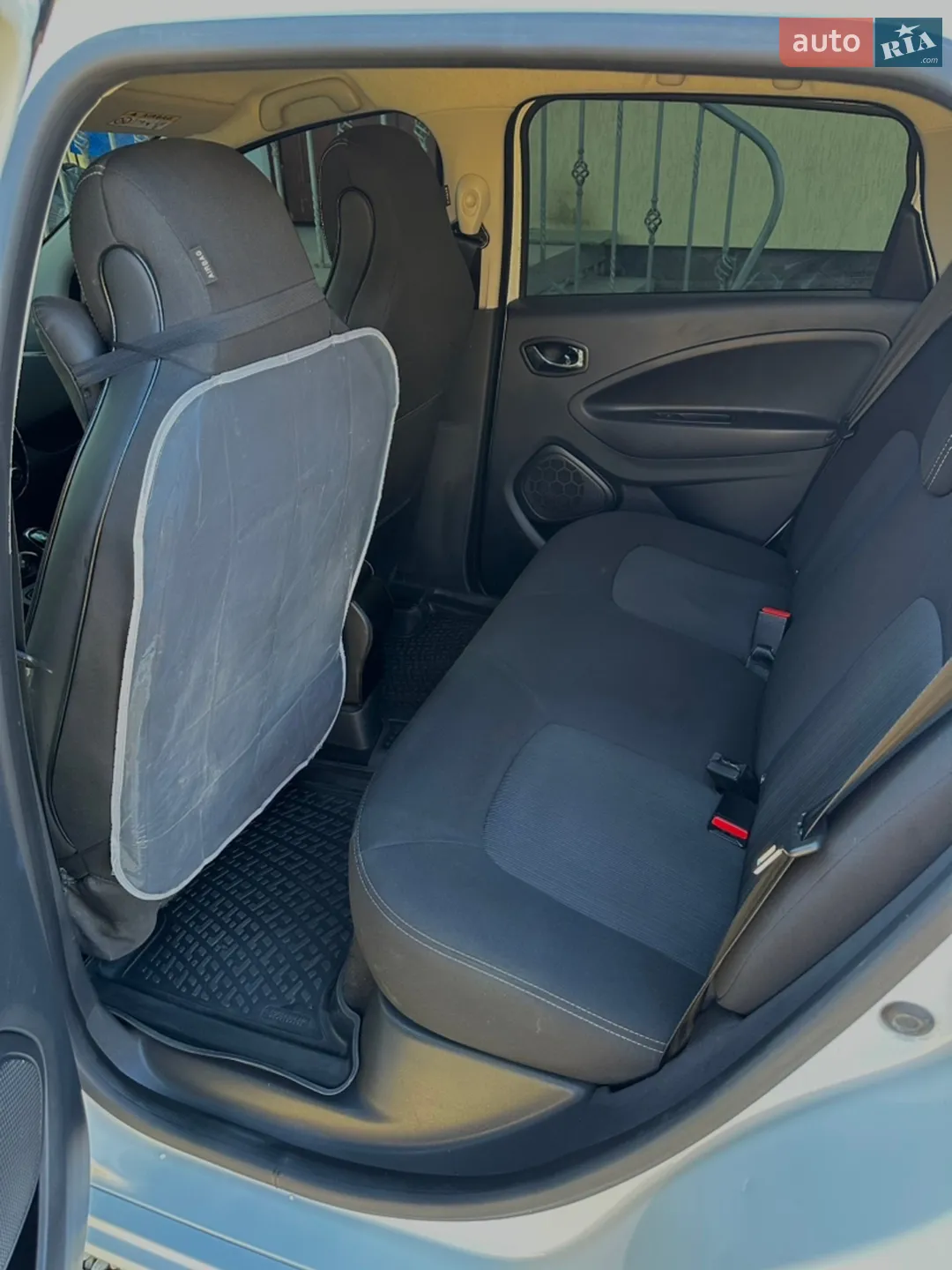 2017 Renault ZOE - мініатюра 13