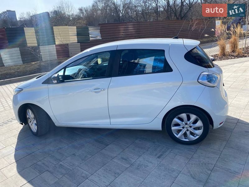 Хэтчбек Renault Zoe 2015 в Кропивницком