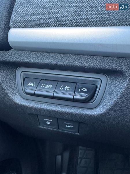 Хэтчбек Renault Zoe 2019 в Луцке фото 25 Хэтчбек Renault Zoe 2019 в Луцке