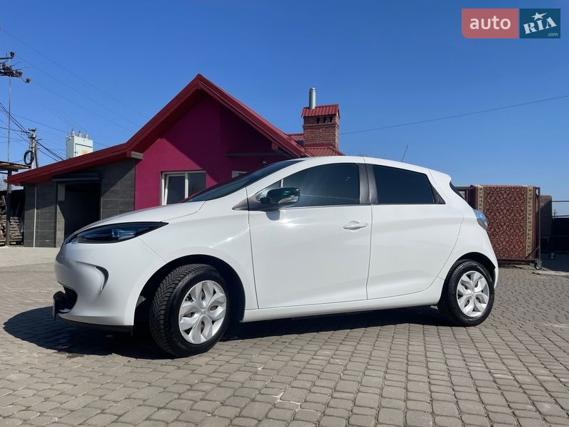 Хэтчбек Renault Zoe 2016 в Львове