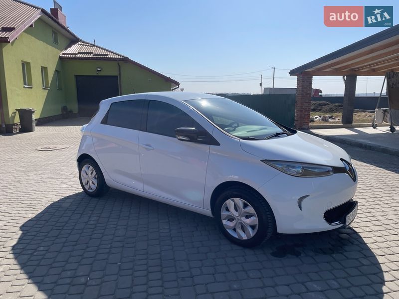 Хэтчбек Renault Zoe 2016 в Львове