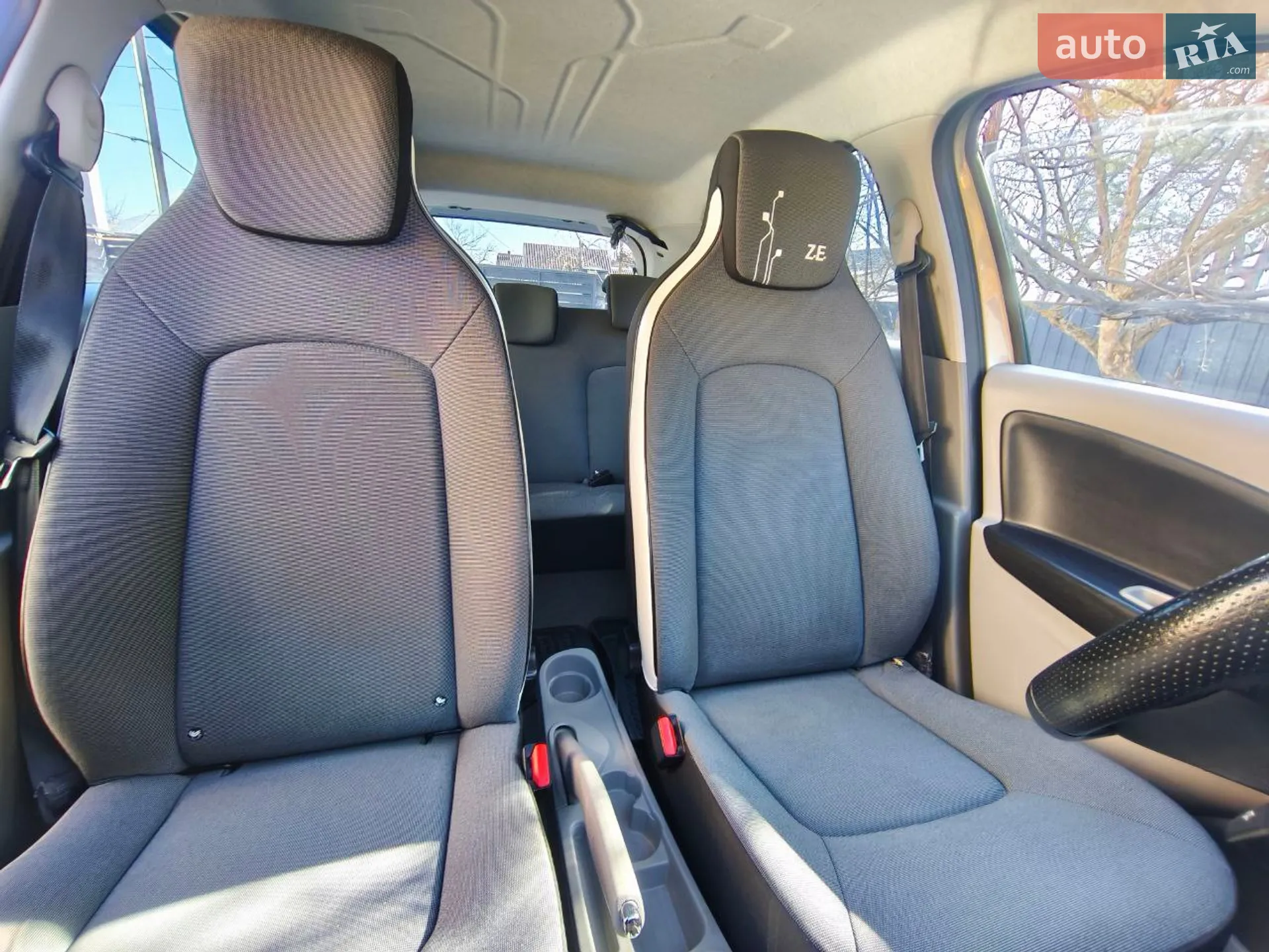 2015 Renault ZOE - мініатюра 20