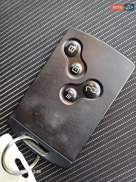 Хэтчбек Renault Zoe 2018 в Львове фото 36 Хэтчбек Renault Zoe 2018 в Львове