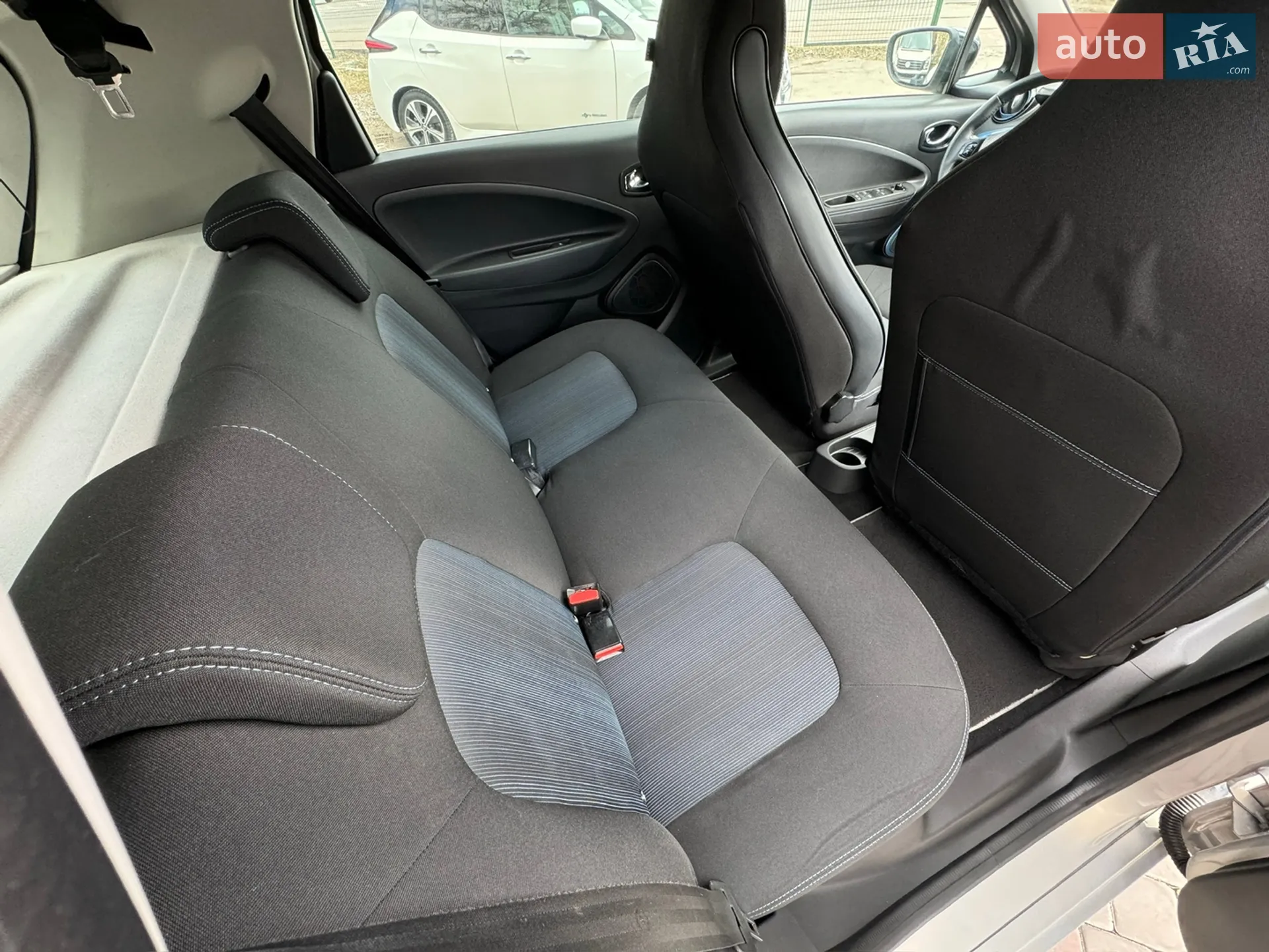 2016 Renault ZOE - мініатюра 15