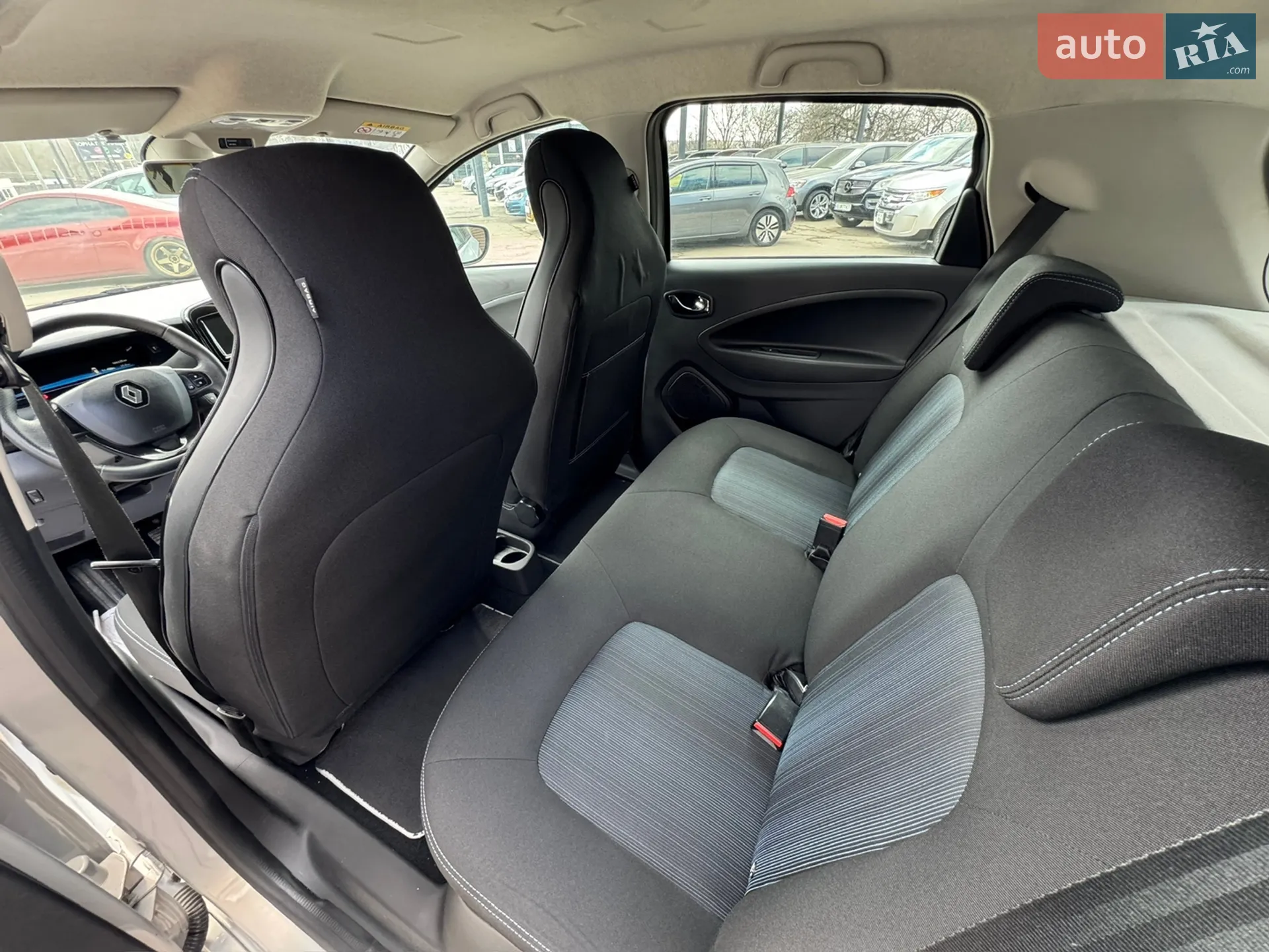 2016 Renault ZOE - мініатюра 19