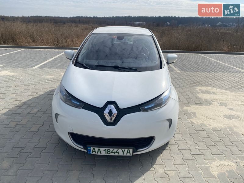 Хетчбек Renault Zoe 2016 в Ірпені