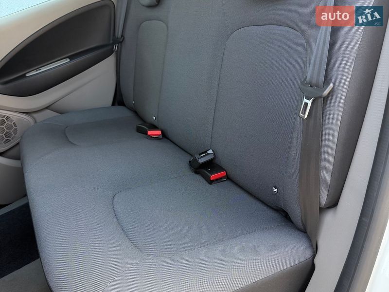 Хэтчбек Renault Zoe 2014 в Ровно