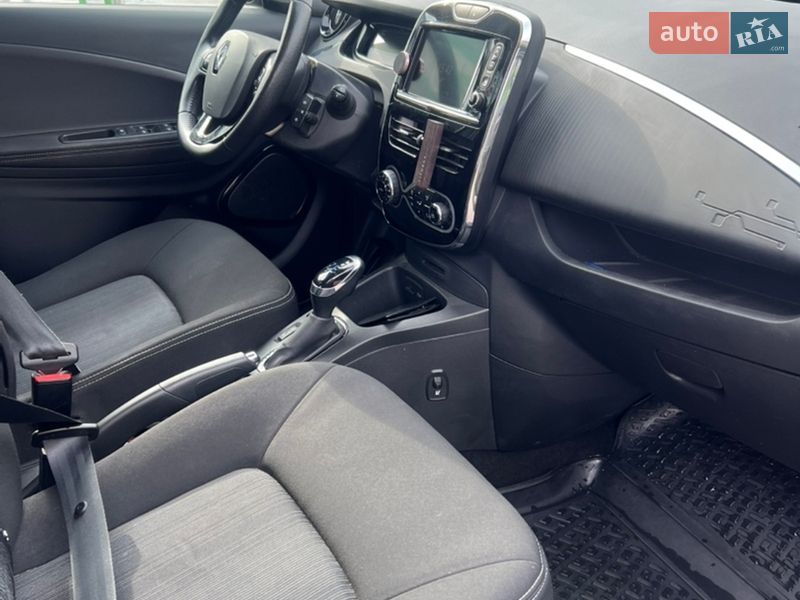 Хэтчбек Renault Zoe 2017 в Золочеве